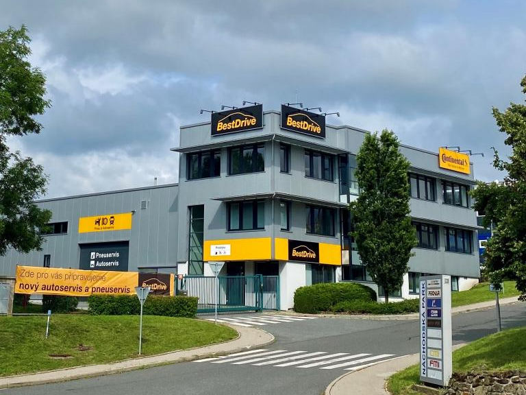 montážní středisko