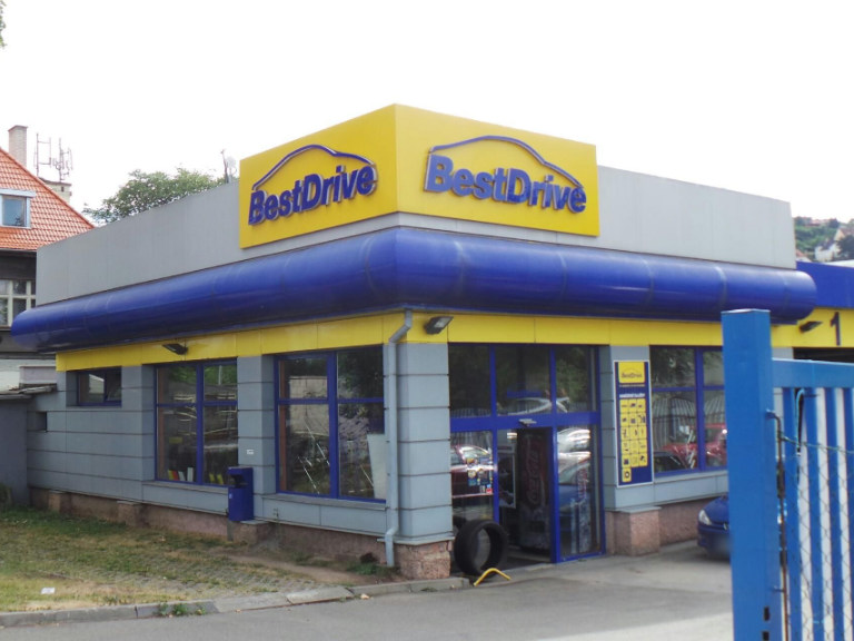 montážní středisko